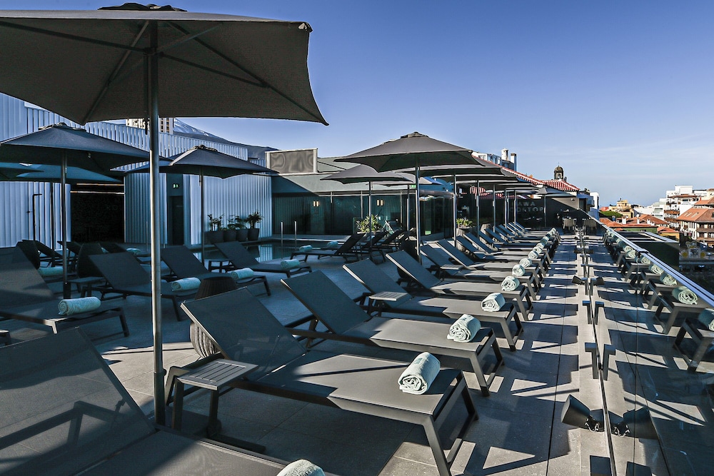 Silken Saaj Maar- Adults Only — Swimming pool in Puerto de la Cruz, Canary Islands