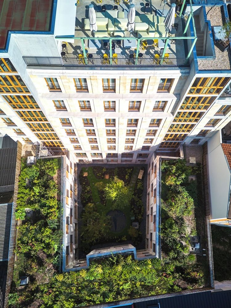 Tribe Paris Clichy - zdjęcie 2