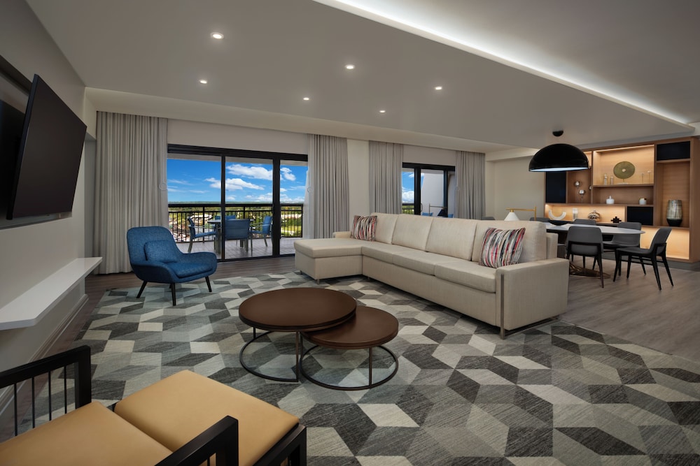 Disney's Contemporary Resort — Hotel rooms in Walt Disney World Resort