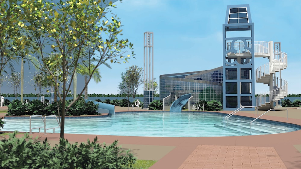 Disney's Contemporary Resort — Swimming pool in Walt Disney World Resort