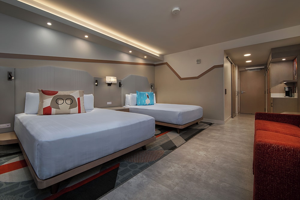 Disney's Contemporary Resort — Hotel rooms in Walt Disney World Resort