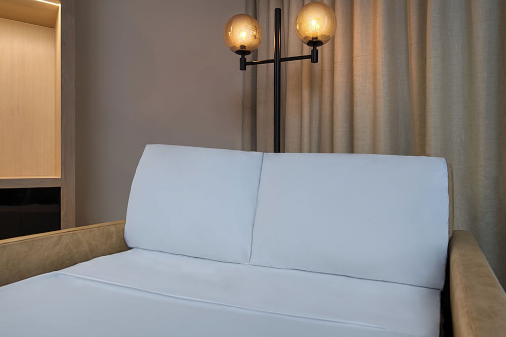 Disney's Contemporary Resort — Hotel rooms in Walt Disney World Resort