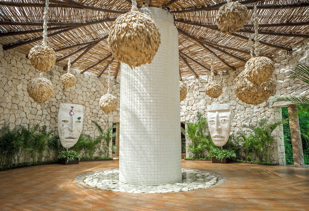 Jungala Hotel at VidantaWorld Riviera Maya — Hotel building in Playa del Carmen, Quintana Roo