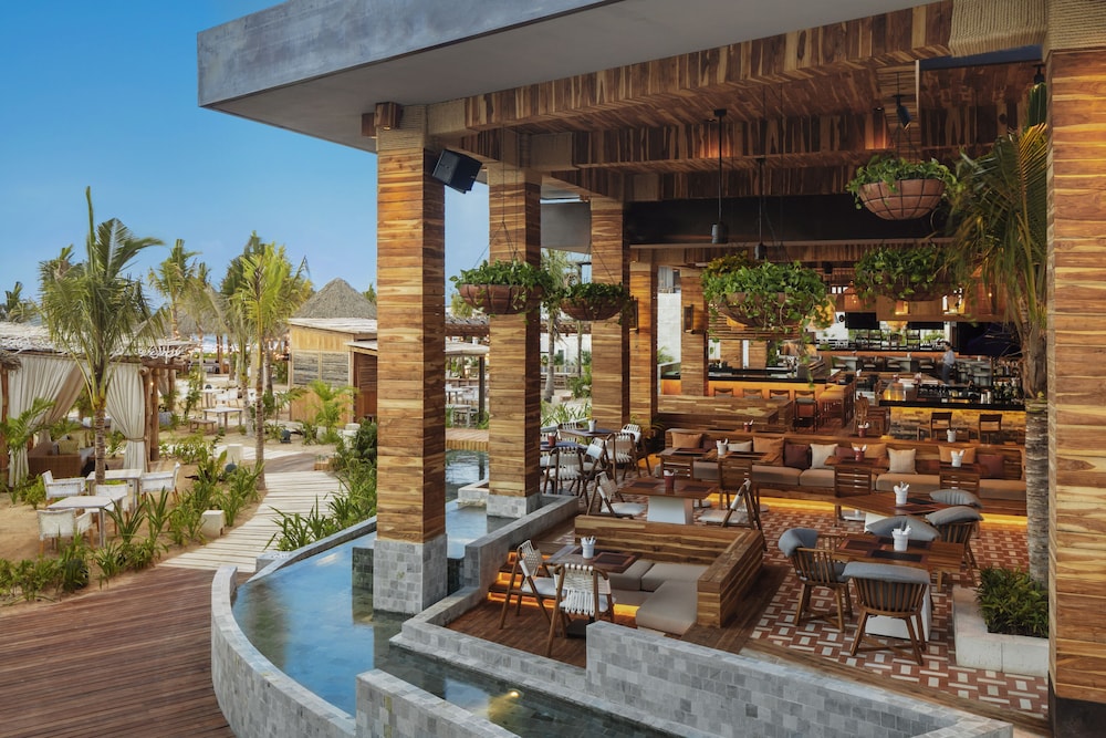 Jungala Hotel at VidantaWorld Riviera Maya — Restaurant & bars in Playa del Carmen, Quintana Roo