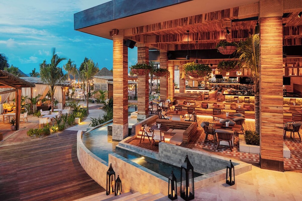 Jungala Hotel at VidantaWorld Riviera Maya — Restaurant & bars in Playa del Carmen, Quintana Roo