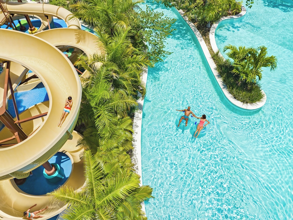 Jungala Hotel at VidantaWorld Riviera Maya — Swimming pool in Playa del Carmen, Quintana Roo
