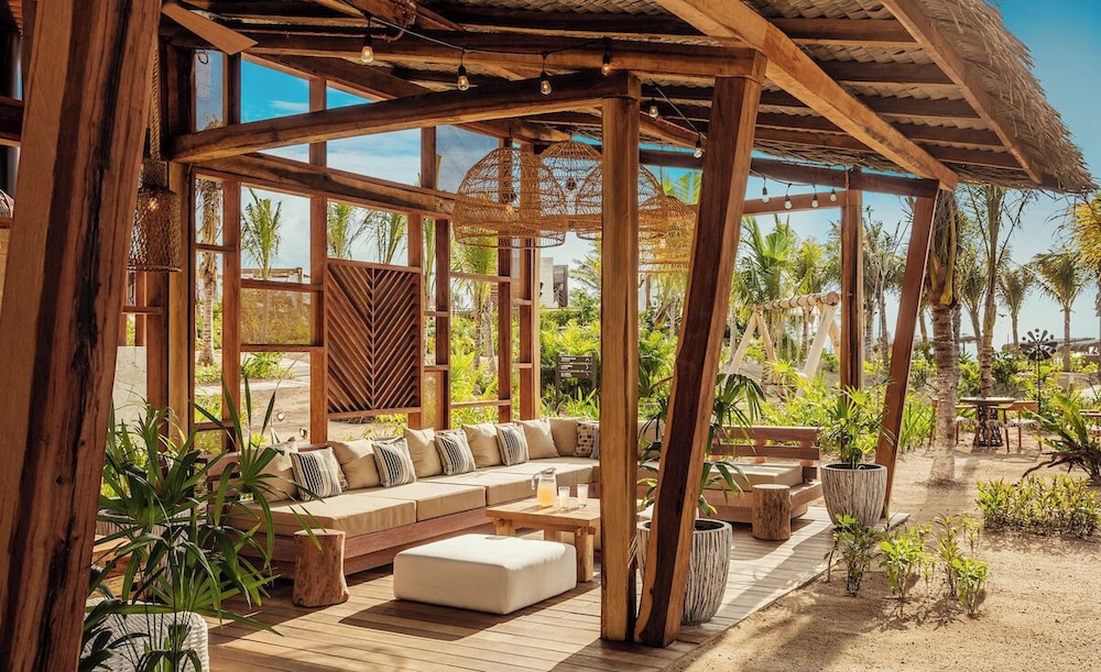 Jungala Hotel at VidantaWorld Riviera Maya — Hotel building in Playa del Carmen, Quintana Roo