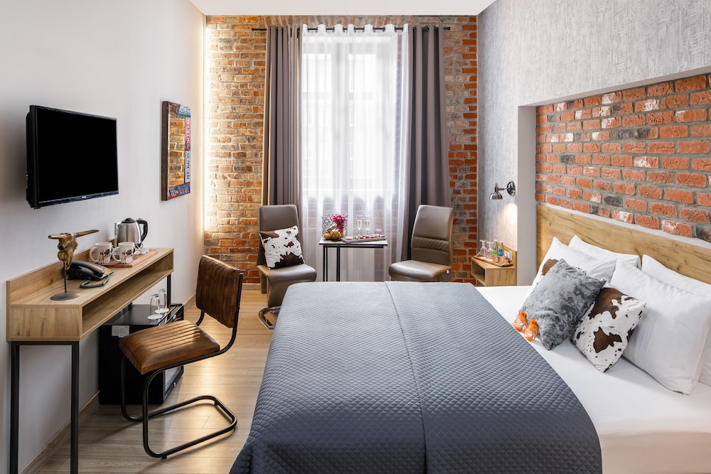 Art & Garden Residence — Hotel rooms in Krakow, Lesser Poland