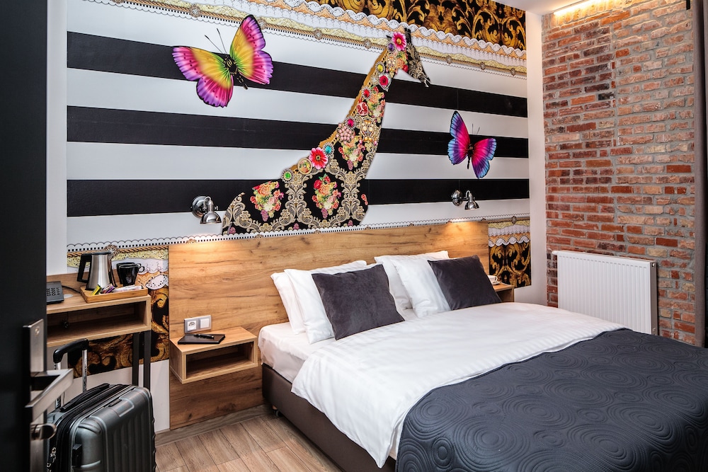 Art & Garden Residence — Hotel rooms in Krakow, Lesser Poland