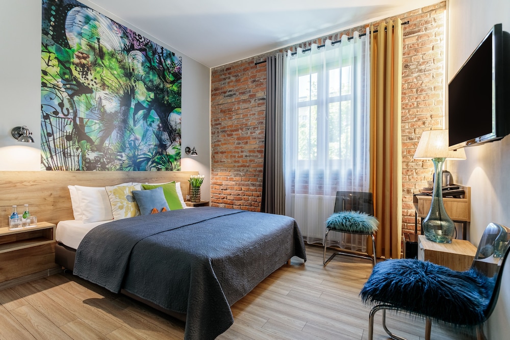 Art & Garden Residence — Hotel rooms in Krakow, Lesser Poland