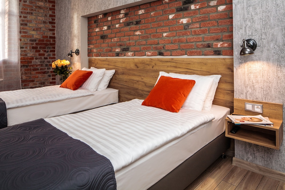 Art & Garden Residence — Hotel rooms in Krakow, Lesser Poland