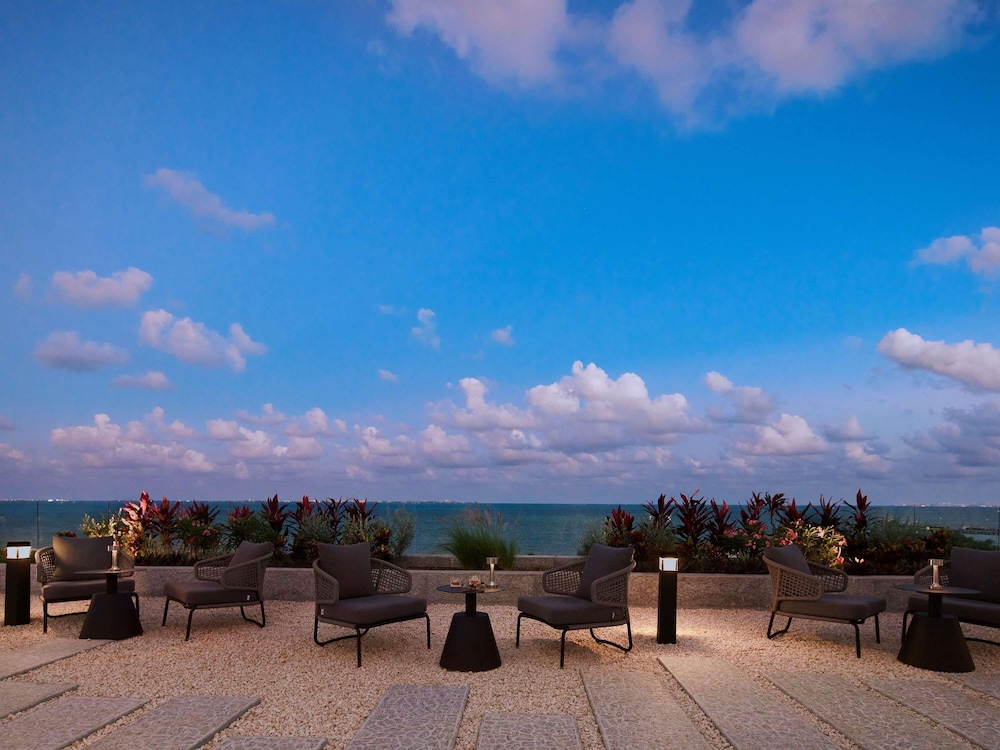 SLS Playa Mujeres – ALL Inclusive Collection — Restaurant & bars in Playa Mujeres, Quintana Roo