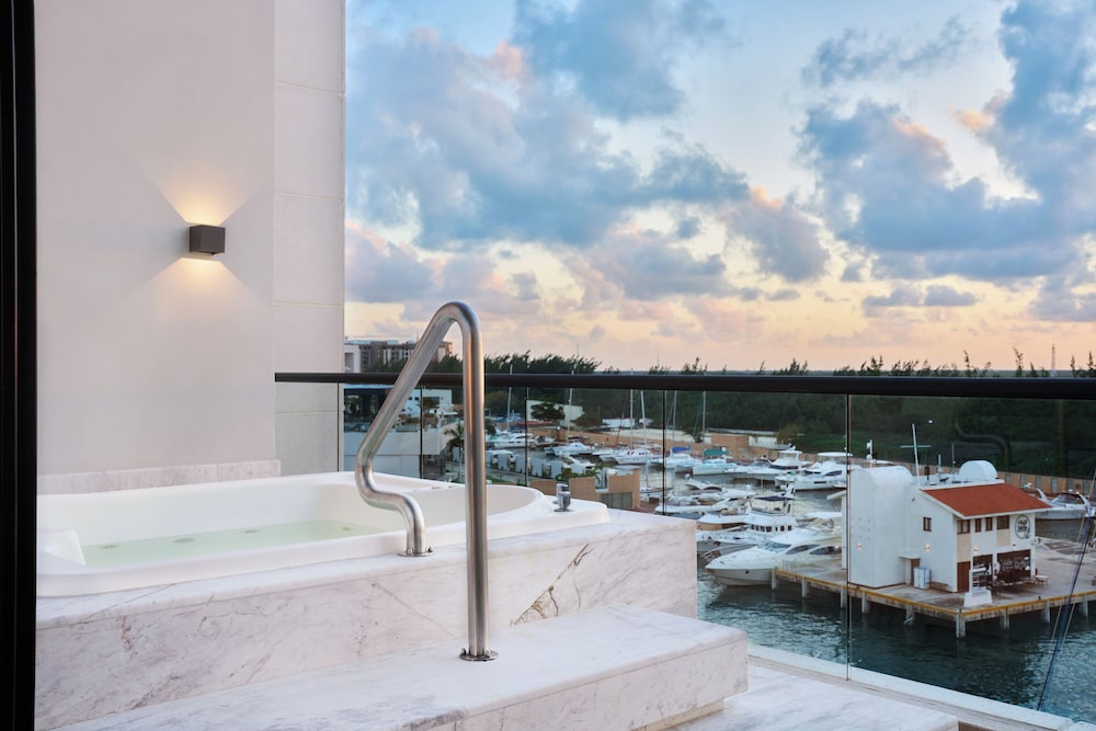 SLS Playa Mujeres – ALL Inclusive Collection — Hotel rooms in Playa Mujeres, Quintana Roo