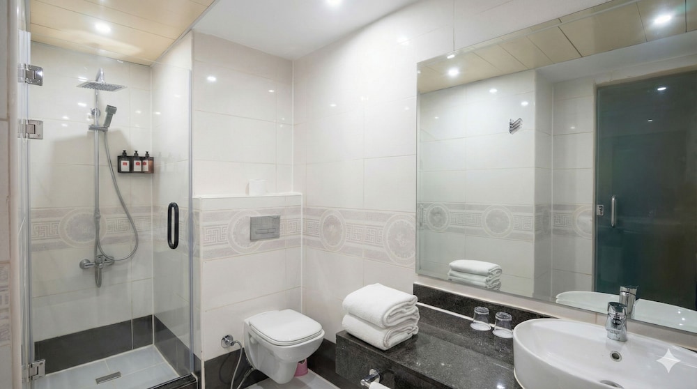 Romance Regency Club Adult Only (+16) - Ultra All Inclusive — Hotel rooms in Sharm El Sheikh, South Sinai