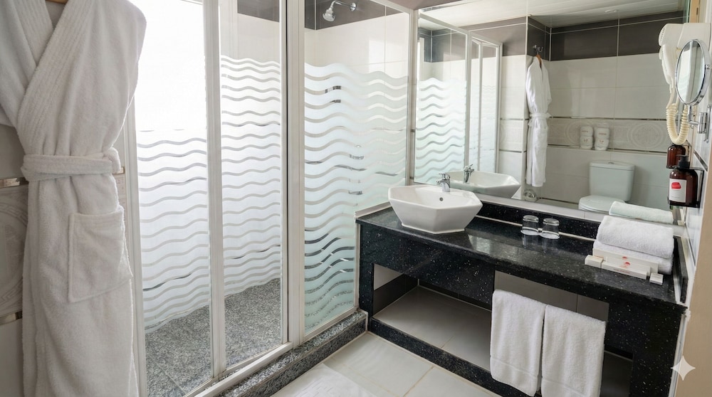 Romance Regency Club Adult Only (+16) - Ultra All Inclusive — Hotel rooms in Sharm El Sheikh, South Sinai