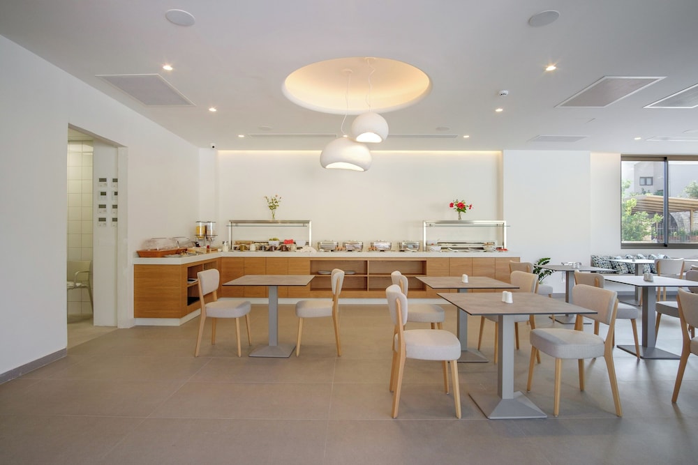 Phos Hotel Adults Only — Restaurant & bars in Chania