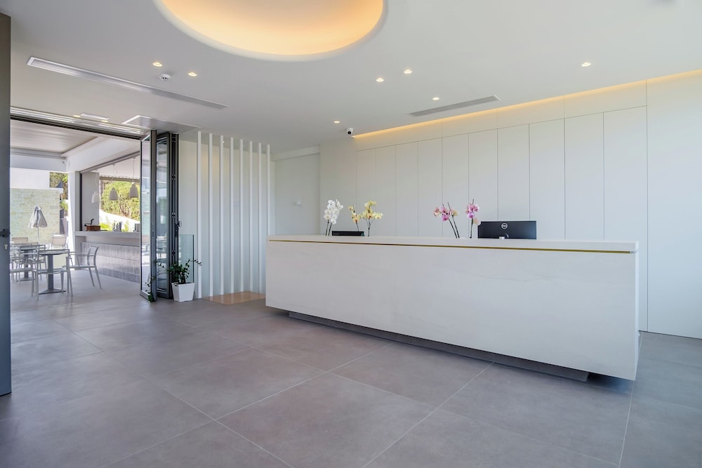 Phos Hotel Adults Only — Hotel building in Chania