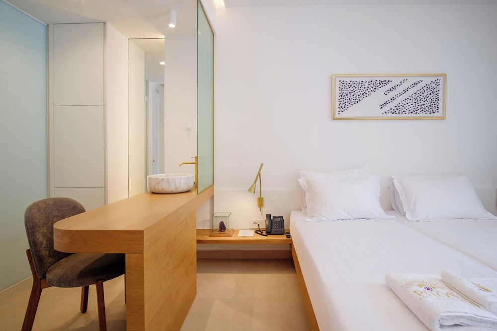 Phos Hotel Adults Only — Hotel rooms in Chania