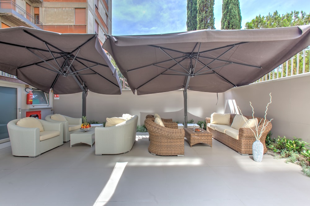 MH Florence Hotel & Spa — Hotel building in Florence, Tuscany