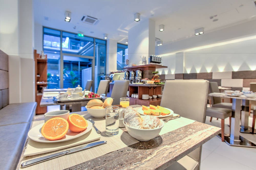 MH Florence Hotel & Spa — Restaurant & bars in Florence, Tuscany