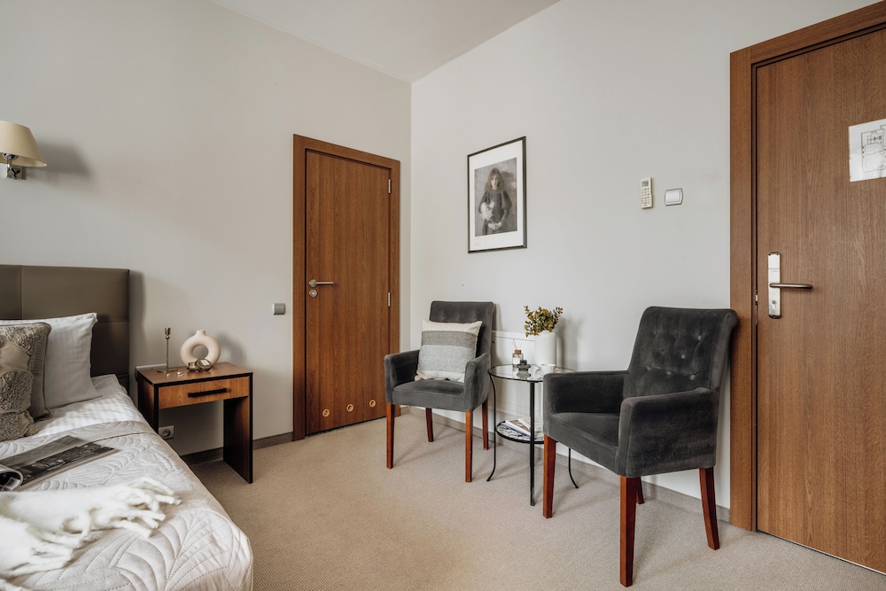 Hotel Grottger Boutique Hotel — Hotel rooms in Krakow, Lesser Poland