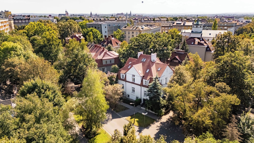 Hotel Grottger Boutique Hotel — Hotel building in Krakow, Lesser Poland