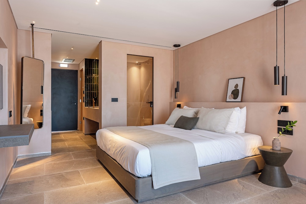 Tetra Retreat — Hotel rooms in Svoronata, Ionian Islands
