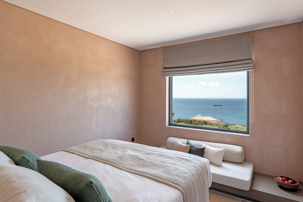 Tetra Retreat — Hotel rooms in Svoronata, Ionian Islands