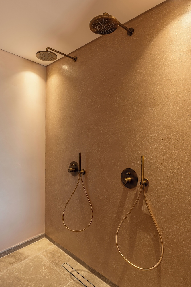 Tetra Retreat — Hotel rooms in Svoronata, Ionian Islands