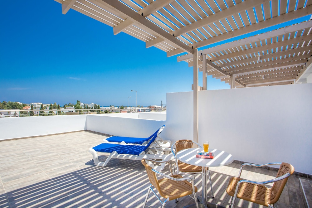 Mon Repos Hotel — Hotel building in Faliraki, South Aegean