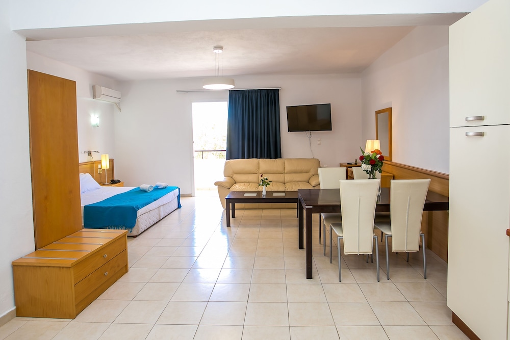 Mon Repos Hotel — Hotel rooms in Faliraki, South Aegean