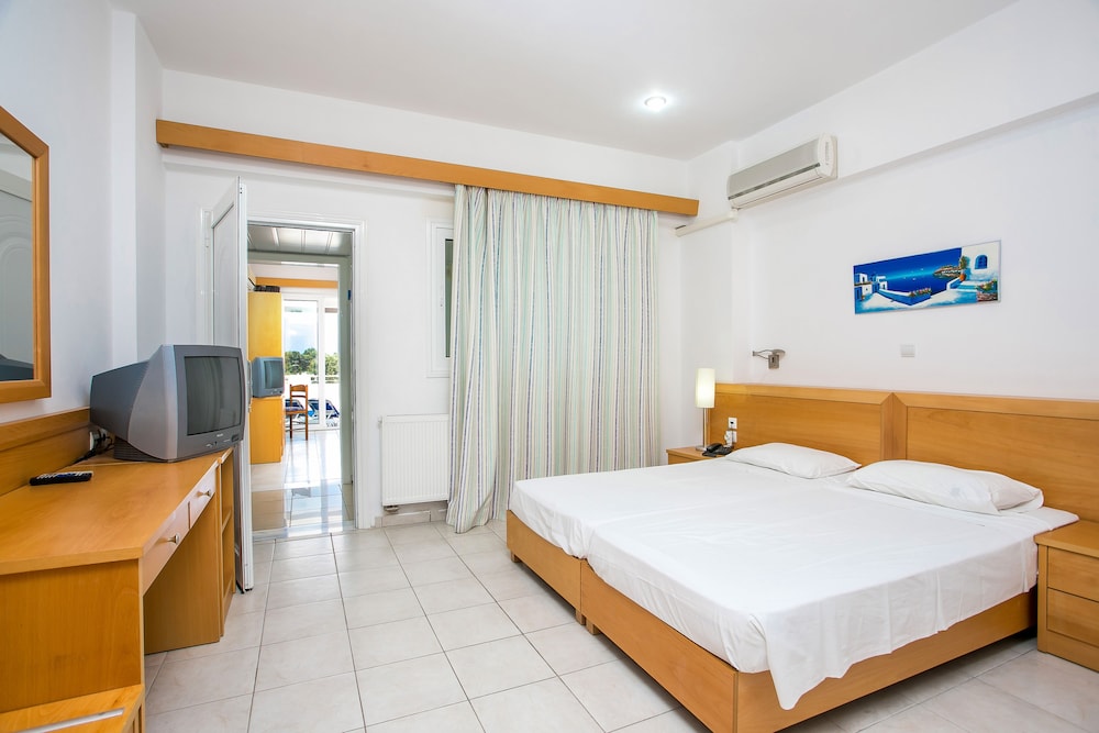 Mon Repos Hotel — Hotel rooms in Faliraki, South Aegean