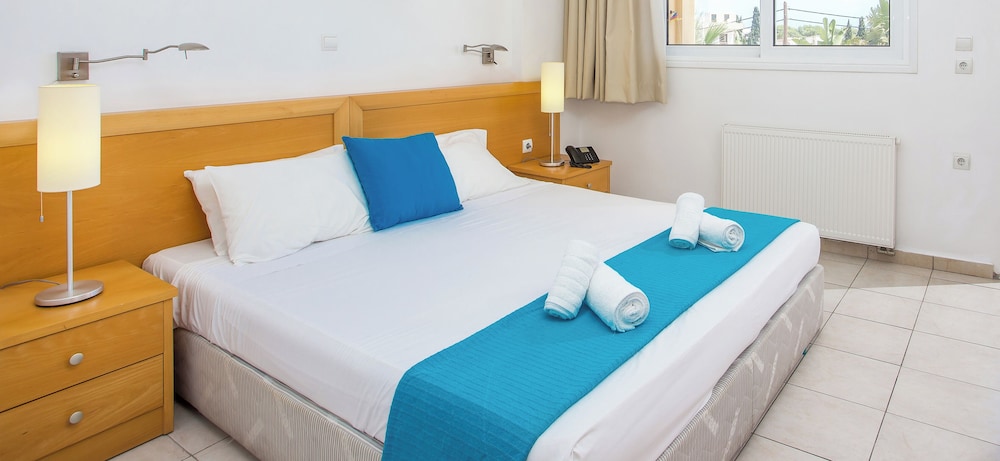 Mon Repos Hotel — Hotel rooms in Faliraki, South Aegean