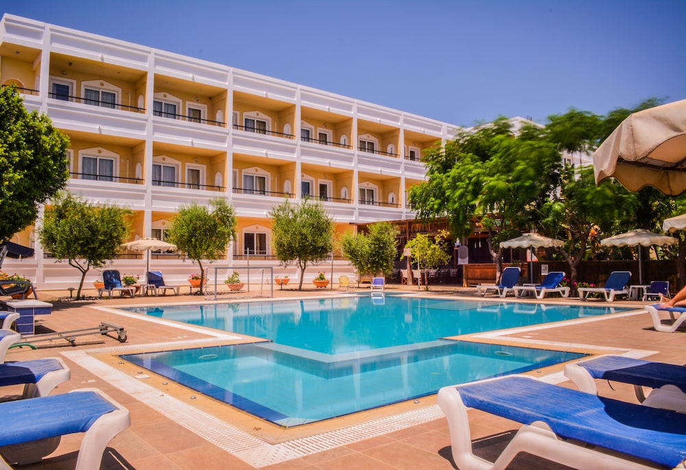 Mon Repos Hotel — Swimming pool in Faliraki, South Aegean