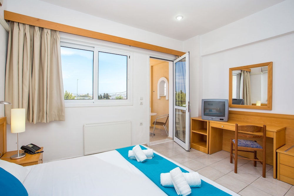 Mon Repos Hotel — Hotel rooms in Faliraki, South Aegean