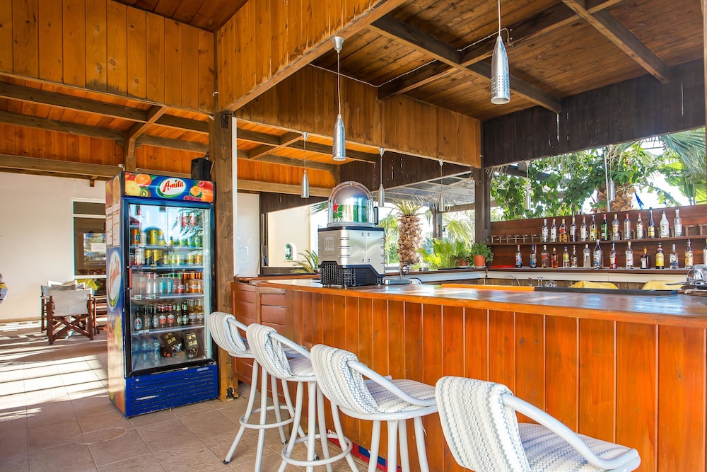 Mon Repos Hotel — Restaurant & bars in Faliraki, South Aegean