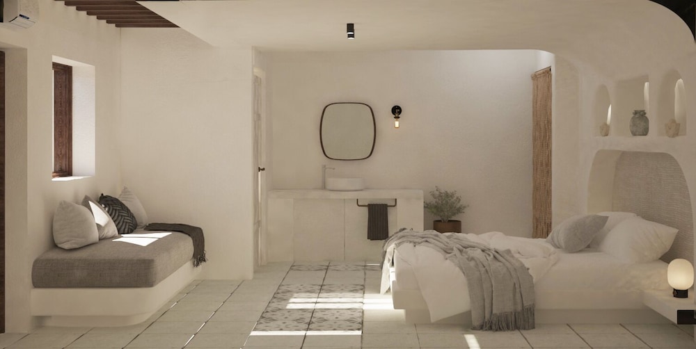 Chez Sophie — Hotel rooms in Kamari, South Aegean