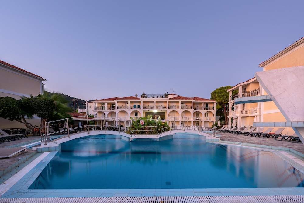 Porto Iliessa by GHH — Swimming pool in Argassi, Ionian Islands