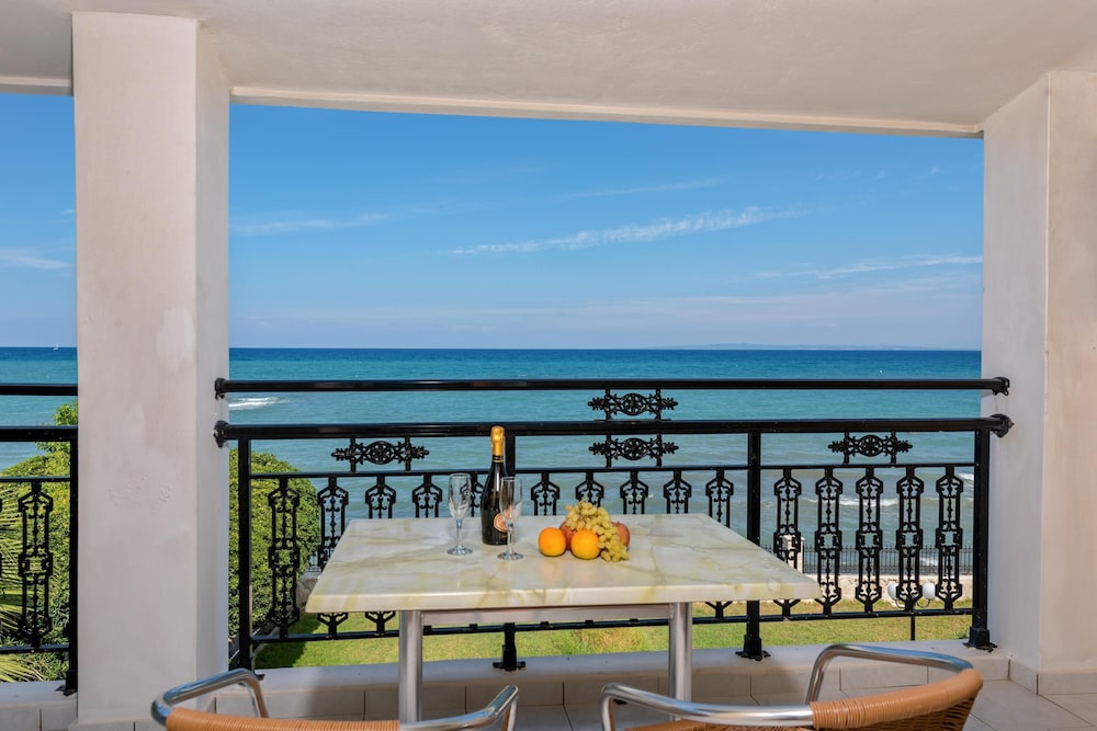 Porto Iliessa by GHH — Hotel rooms in Argassi, Ionian Islands