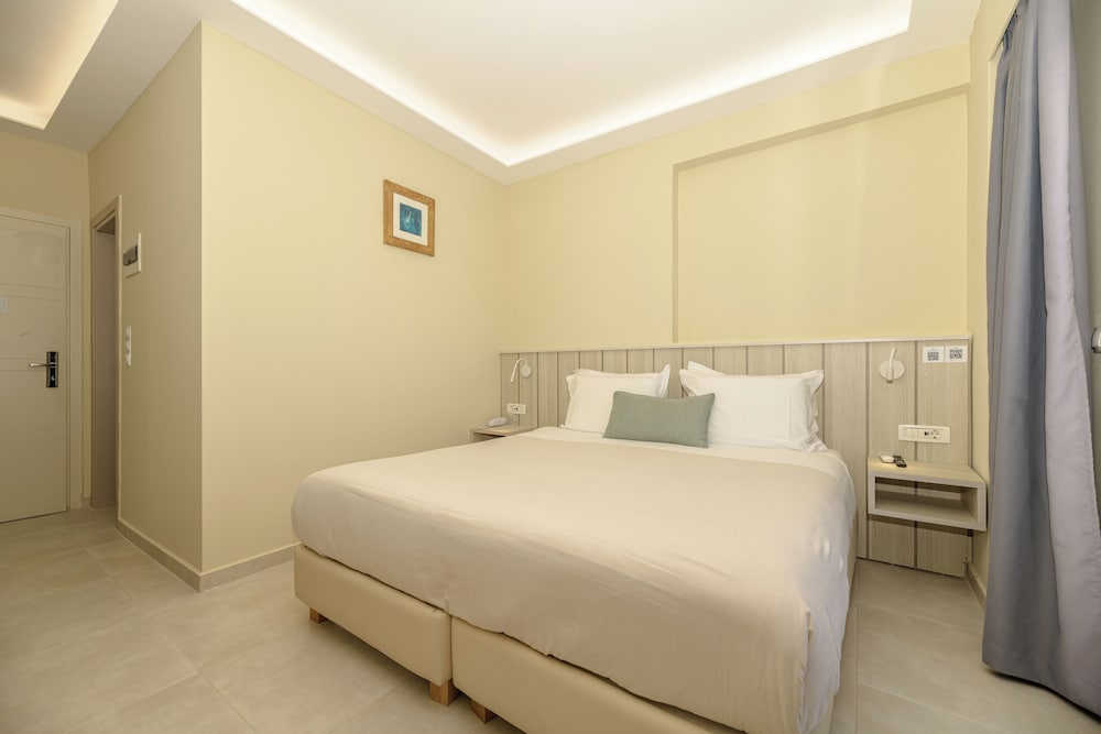 Iakinthos Tsilivi Beach — Hotel rooms in Tsilivi, Ionian Islands