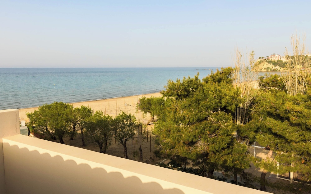 Iakinthos Tsilivi Beach — Beach in Tsilivi, Ionian Islands