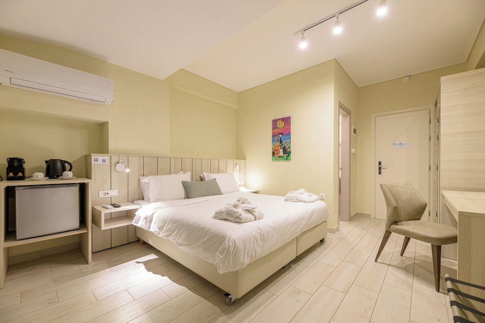 Iakinthos Tsilivi Beach — Hotel rooms in Tsilivi, Ionian Islands