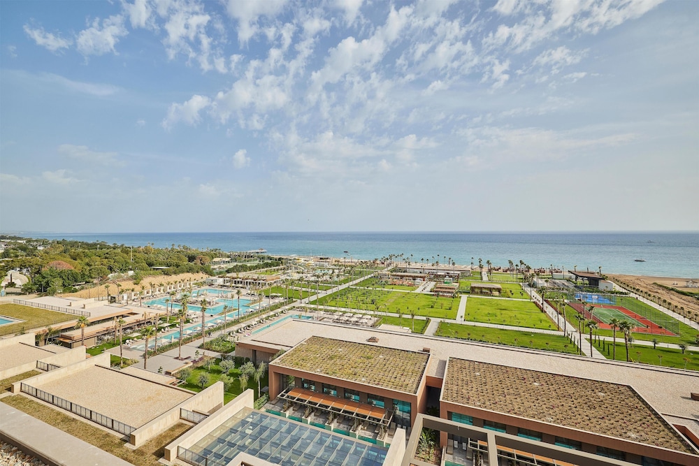 Lusso Sorgun — Hotel building in Side