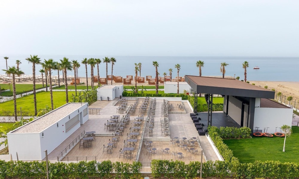 Lusso Sorgun — Restaurant & bars in Side