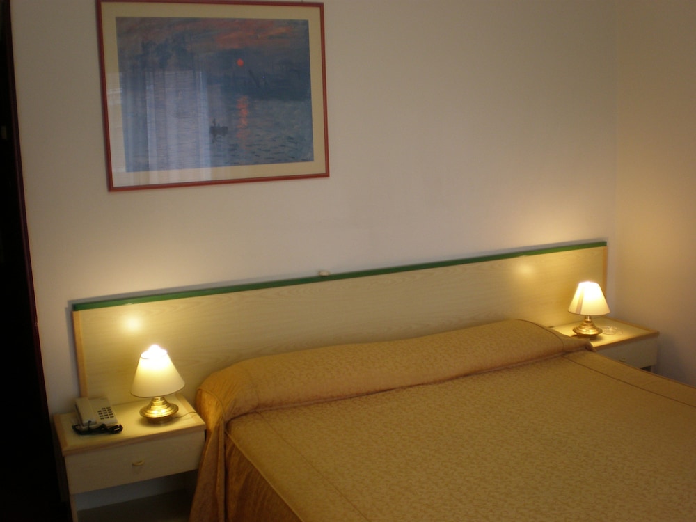 Hotel Majestic — Hotel rooms in Jesolo, Veneto