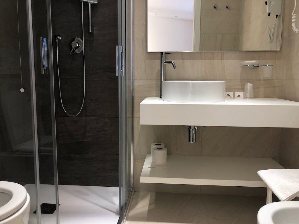 Hotel Majestic — Hotel rooms in Jesolo, Veneto