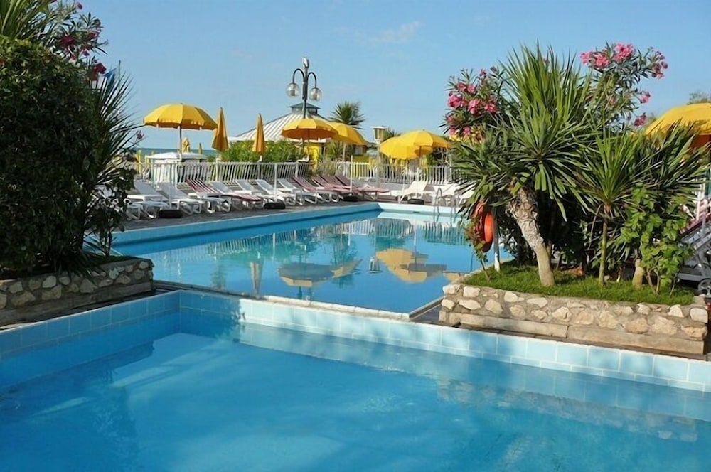 Hotel Majestic - zdjęcie 3