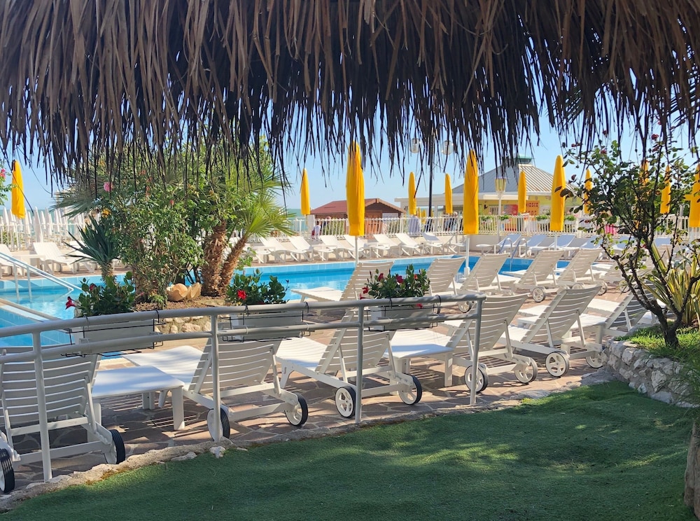 Hotel Majestic — Beach in Jesolo, Veneto