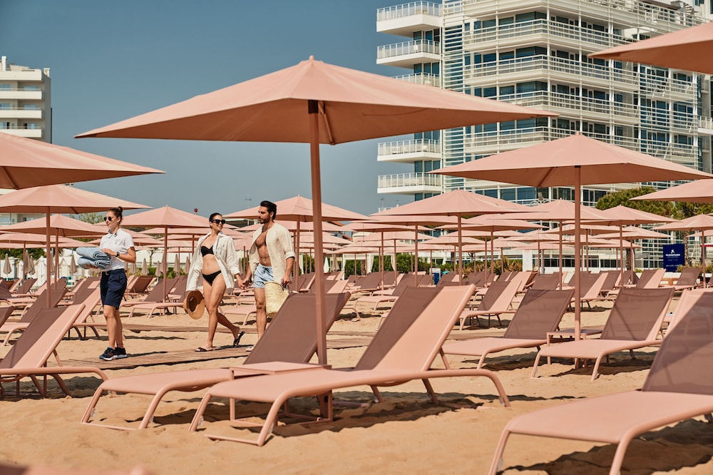 Falkensteiner Hotel & Spa Jesolo — Beach in Jesolo, Veneto