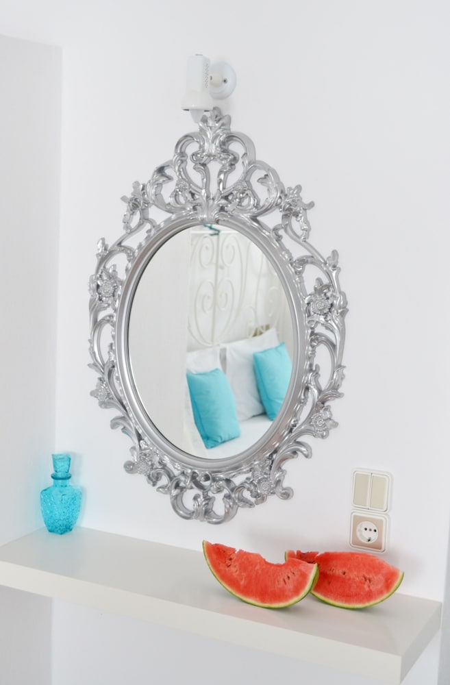 Sol Mare Salis — Hotel rooms in Kamari, South Aegean